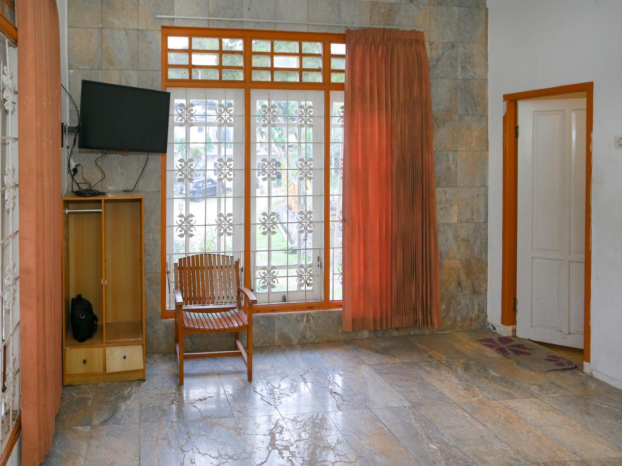 Hotel O Puncak Bogor Near Taman Safari Exterior photo