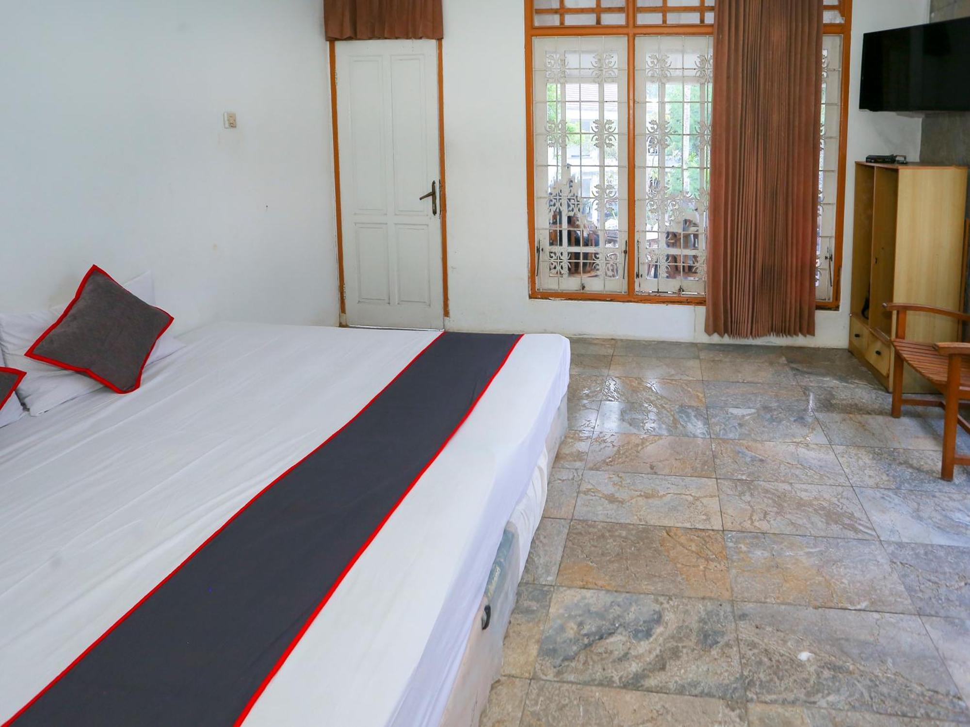 Hotel O Puncak Bogor Near Taman Safari Exterior photo